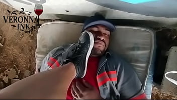 Veronna vai na construção só pra provocar the black hunter 1