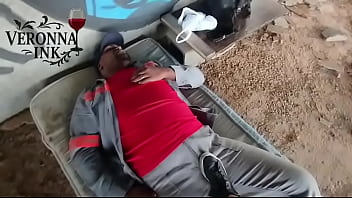 Veronna vai na construção só pra provocar the black hunter 1