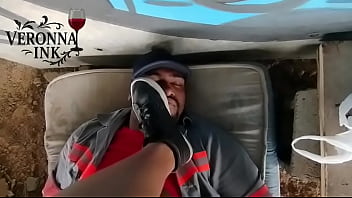 Veronna vai na construção só pra provocar the black hunter 1