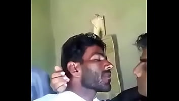 Indian Gay Kisss thumbnail