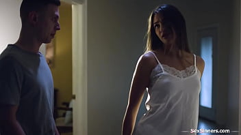 Gizelle Blanco Catches Her Gfs Stepbrother Peekingshe Leaves The Bedroom And Finds His Dick Hardthe Brunette Lets Him Fuck Her In The Hallway thumbnail