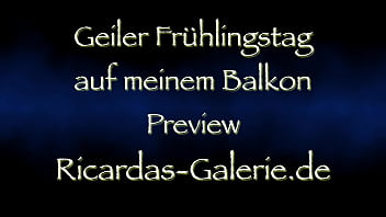 Ich Liebkose Mich Auf Meinem Balkon Vorschau thumbnail