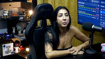 Oque você faria com essa buceta peludinha mete ou chupa renatinha mello podcast pápum no barraco