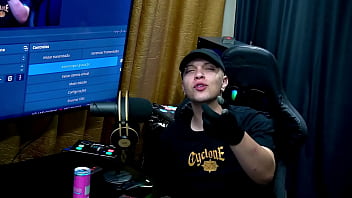 Oque você faria com essa buceta peludinha mete ou chupa renatinha mello podcast pápum no barraco