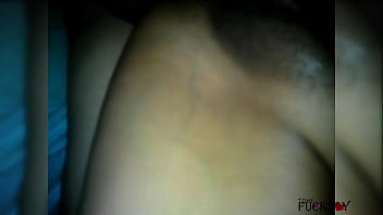 A un amigo no se le niega el no desperdicies los mecos ¡échamelos en el culo