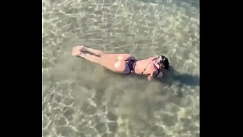 Você prefere mar ou piscina eu amo os dois ️ Você prefere mar ou piscina eu amo os dois ️