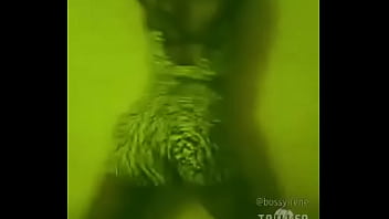 Little chocolate booty twerking for me