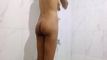 My Step Sister Wants Fucks With Her Boyfriend While Bathing thumbnail