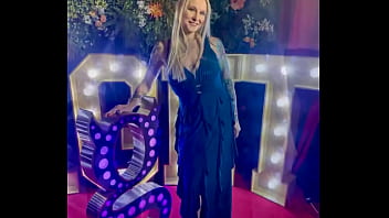 Wow had an amazing night at the ukglamourawards i met some amazing people & can’t wait to come back