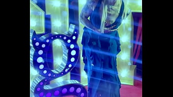 Wow had an amazing night at the ukglamourawards i met some amazing people & can’t wait to come back