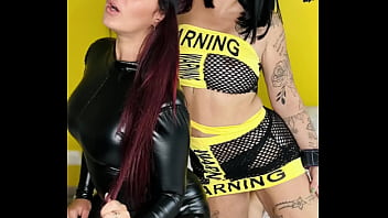 Case 10 on inverse les rôles kelly décide de me dominer c’est une