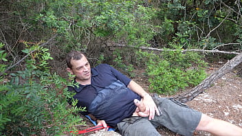 When i meet an porn actress walking in the wood gabriela flores la cubana free vid