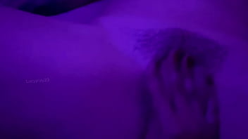 Una noche deseosa de dedos profundos lesbianas