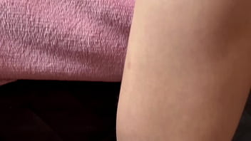 O safado socou a rola no meu cuzinho antes de viajar