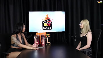 Veja a entrevista safada e cheia de putaria com a vivan lola e nossa saudosa vitória beatriz no porn cast brazil parte 5 watch sheer red