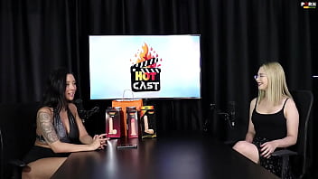 Veja a entrevista safada e cheia de putaria com a vivan lola e nossa saudosa vitória beatriz no porn cast brazil parte 5 watch sheer red