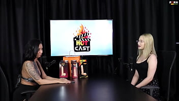 Veja a entrevista safada e cheia de putaria com a vivan lola e nossa saudosa vitória beatriz no porn cast brazil parte 5 watch sheer red