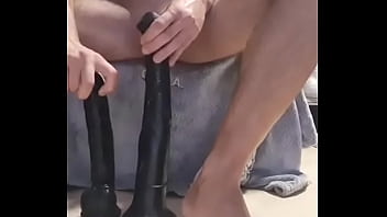 Anal Spielereien Mit Großem Dildo thumbnail