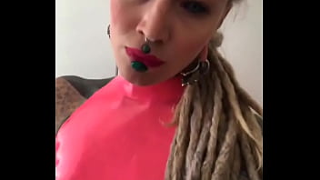 How do you like my dress fitting with this makeup look #dressfitting #makeuplook #fashionvibes #anuskatzz #anuskatz