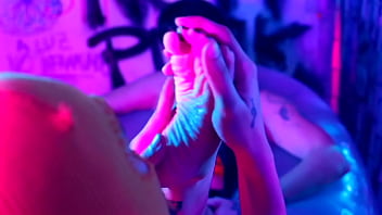 Shoeplay foot slave training & orgasm