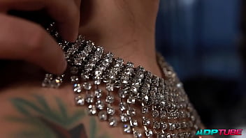 Aris dark la teen española amante de chupar pollas