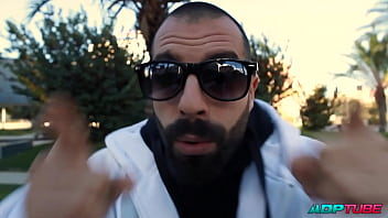 Aris dark la teen española amante de chupar pollas