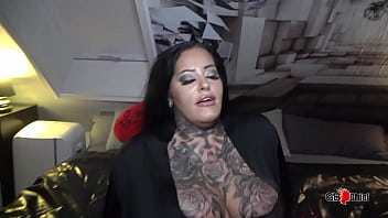 Bbw tattoo slut in home creampie gangbang orgy