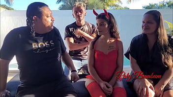 Entrevista com teste do sofá na novata no porno pamela surfistinha