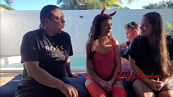 Entrevista com teste do sofá na novata no porno pamela surfistinha