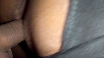 เย็ดเธอในท่าหมาแหย่ควยเข้าไปจนสุดลำควยจนน้ำแตก