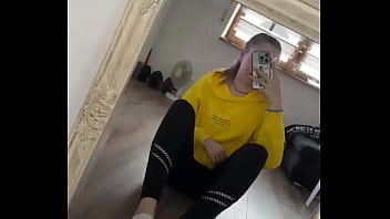 Good morning take a look at of #nikesocks #whitesocks #feet #fetish #sole girl