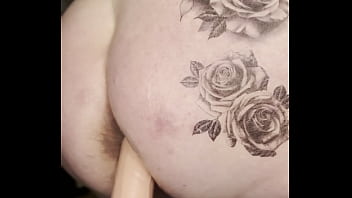 Minxycme gets ass stretched by sex machine