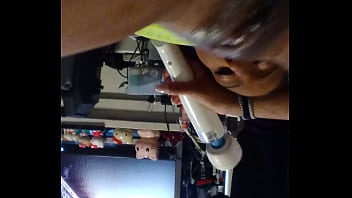 Baebeegurl gets off hard