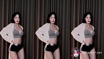 Myasiansluts she is ready for you to watch her play