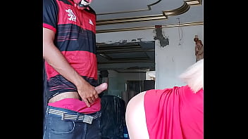 Vizinho Pauzudo Sabe Como Fuder O Cu Da Vizinha Travesti Safada thumbnail