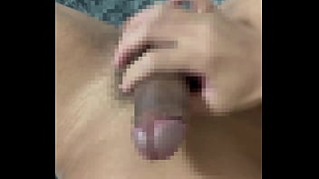 寸止め途中でちょっとおもらし射精