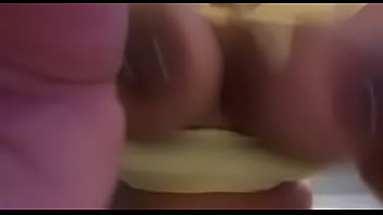 Mami sexy round titties