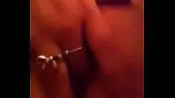 La slut fingering for me