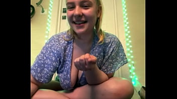 Masturbating on your face