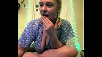 Masturbating on your face