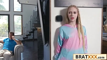 Evicted blonde teen turns tables with a mind blowing seduction