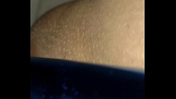 Vibrador hace que se moje