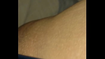 Vibrador hace que se moje