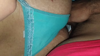 Comendo o rabo gostoso da esposa