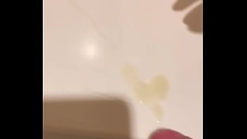 Cumshot In Public Toilet thumbnail