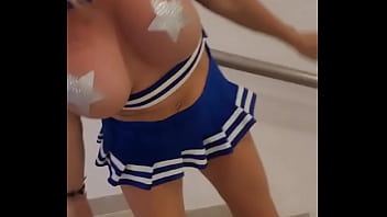 Running to the party at temptationrs so i don't miss any dicks