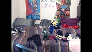 Amateur alexxxcoal flashing ass on live webcam