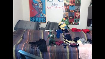 Amateur alexxxcoal flashing ass on live webcam