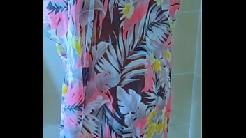 Glowing skin & tight thong—brazilian bombshell’s shower show