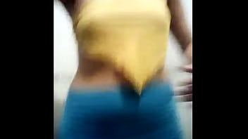 Sola y con ganas de travesuras